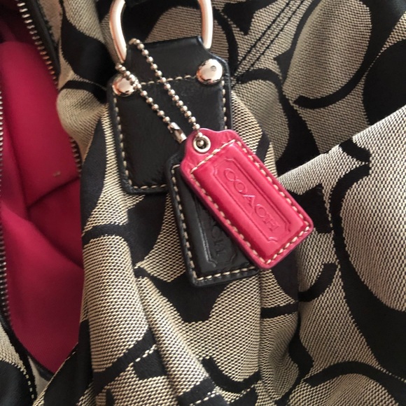 Coach HandBag - Picture 3 of 3